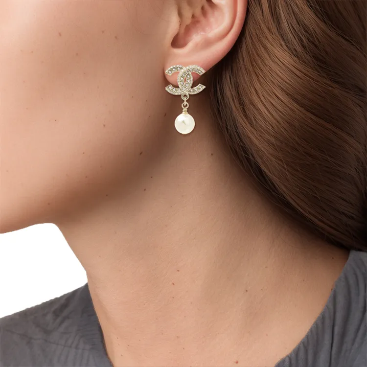 CHANEL Women's CC Metal Logo Pearl Earrings Gold - Cheap Rcj CHANEL Women's CC Metal Logo Pearl Earrings Gold - Cheap Rcj