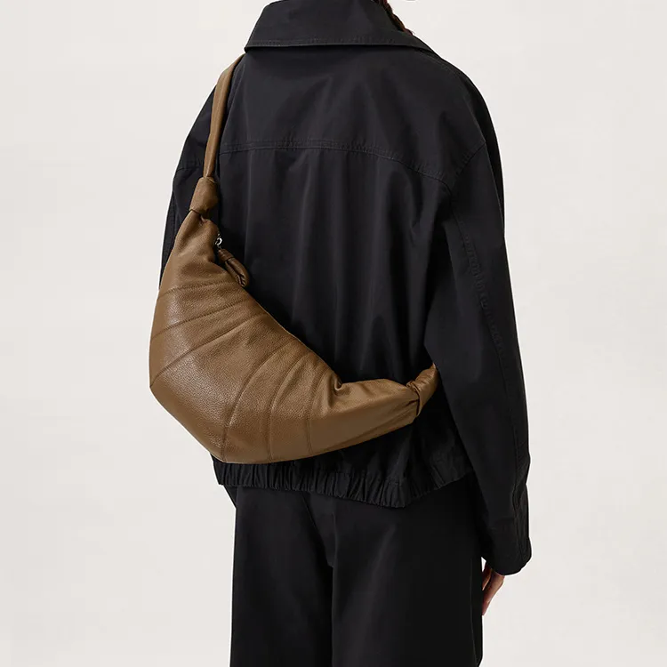 Lemaire Croissant Series Cow Leather Croissant Bag, Shoulder Bag, Crossbody Bag Medium Size Unisex Olive Brown-5