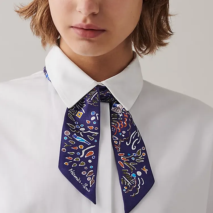 HERMES Silk Scarves Women's Dark Blue-1