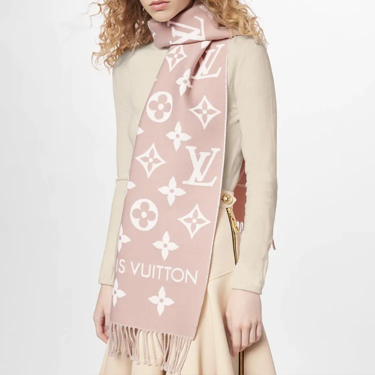 LOUIS VUITTON M79502 Lv Essential Scarf-2