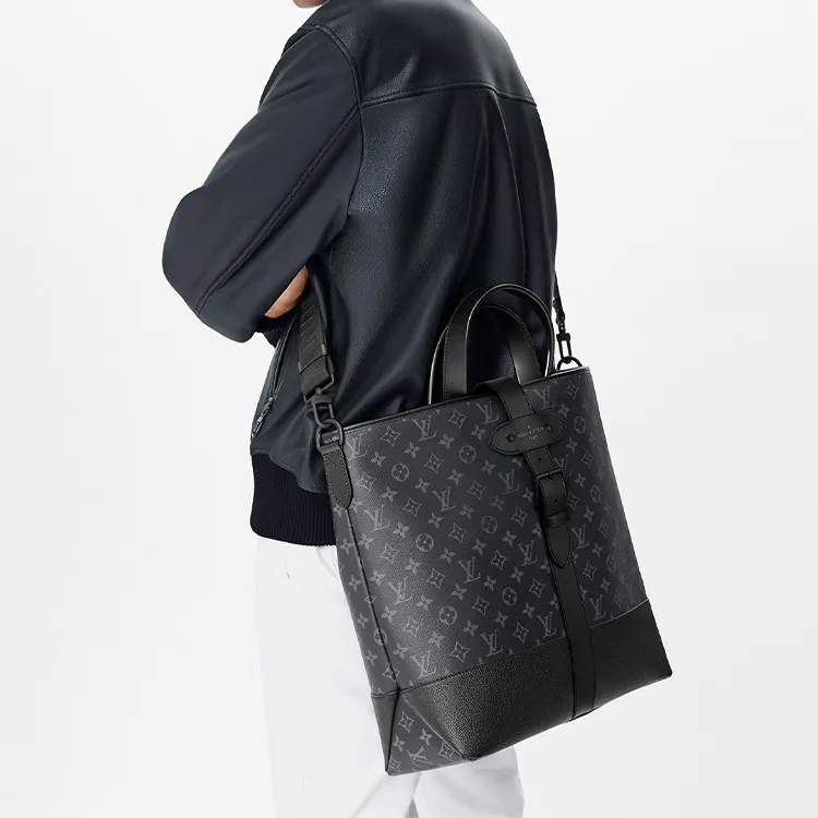LOUIS VUITTON Saumur Handbags-5