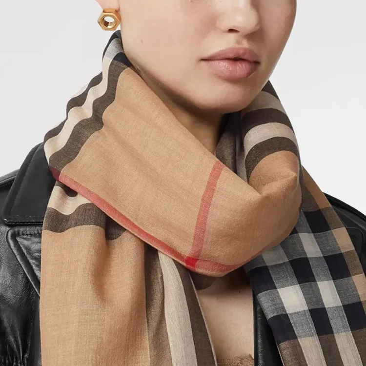 Burberry Lightweight Check Wool Scarf-2