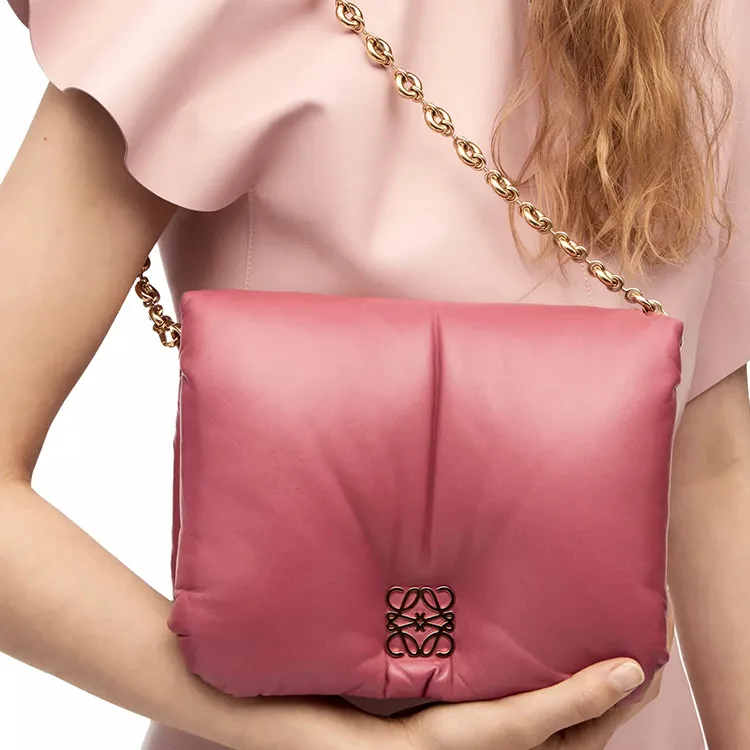 LOEWE Puffer Goya Shoulder Bag Plumrose-5