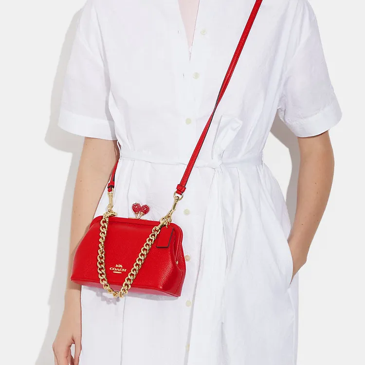 COACH Kisslock Pebbled Leather Portable Crossbody Bag, Shoulder Bag Women's Cherry Red-3