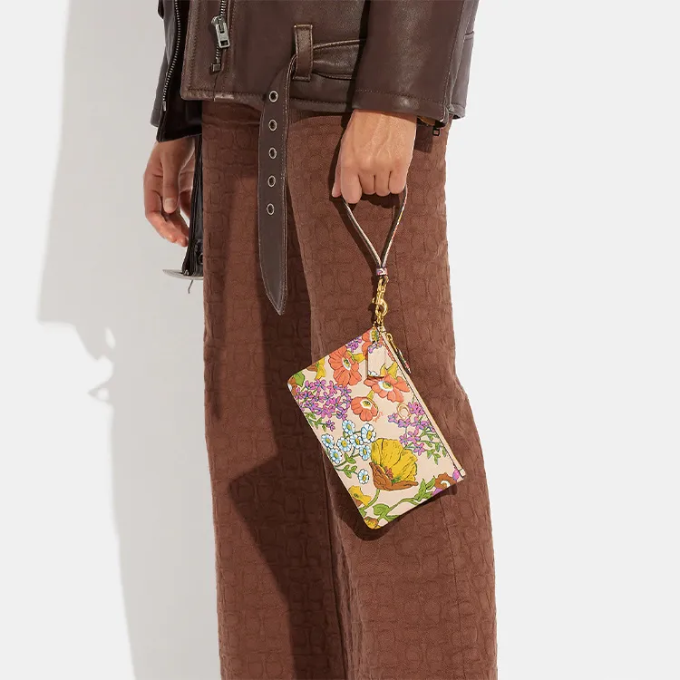 COACH Wristlet Polished Pebbled Leather Mahjong Set Clutches Small Size Women's Multicolor-3