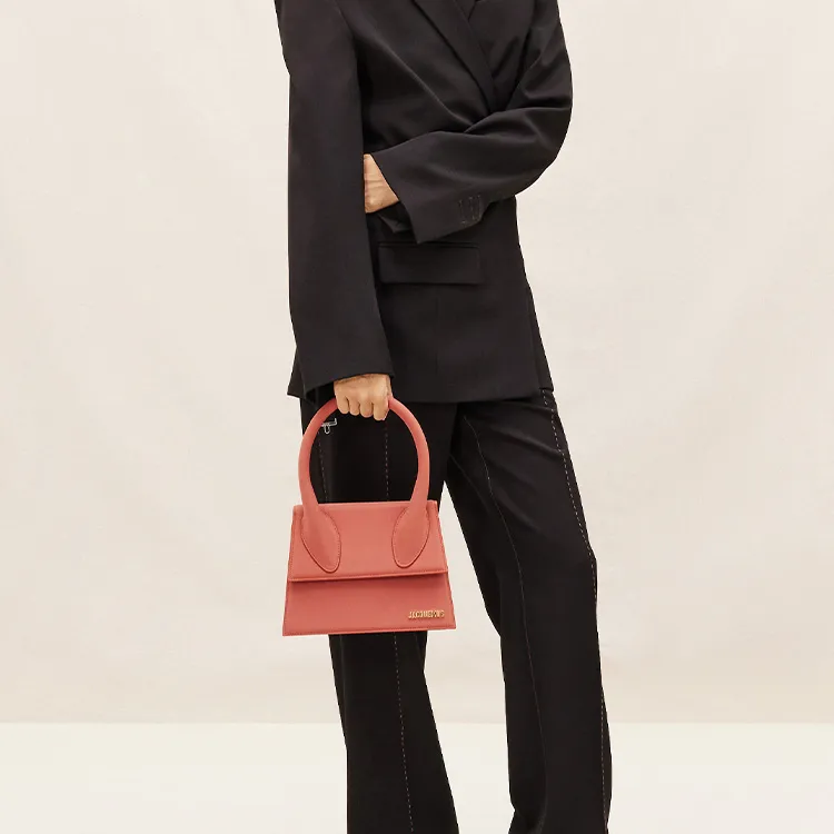 Jacquemus Cow Leather Shoulder Bag Crossbody Bag Handbag Large Size Women's Brick Red-4