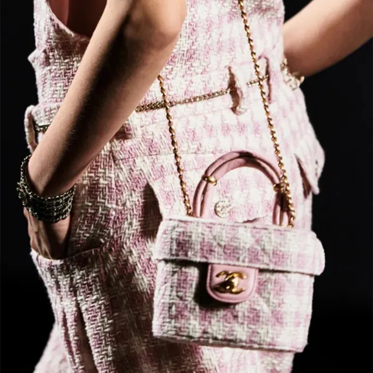 CHANEL Lambskin With Tweed Portable One Shoulder Crossbody Makeup Bag Trumpets Women's Pink/White-7