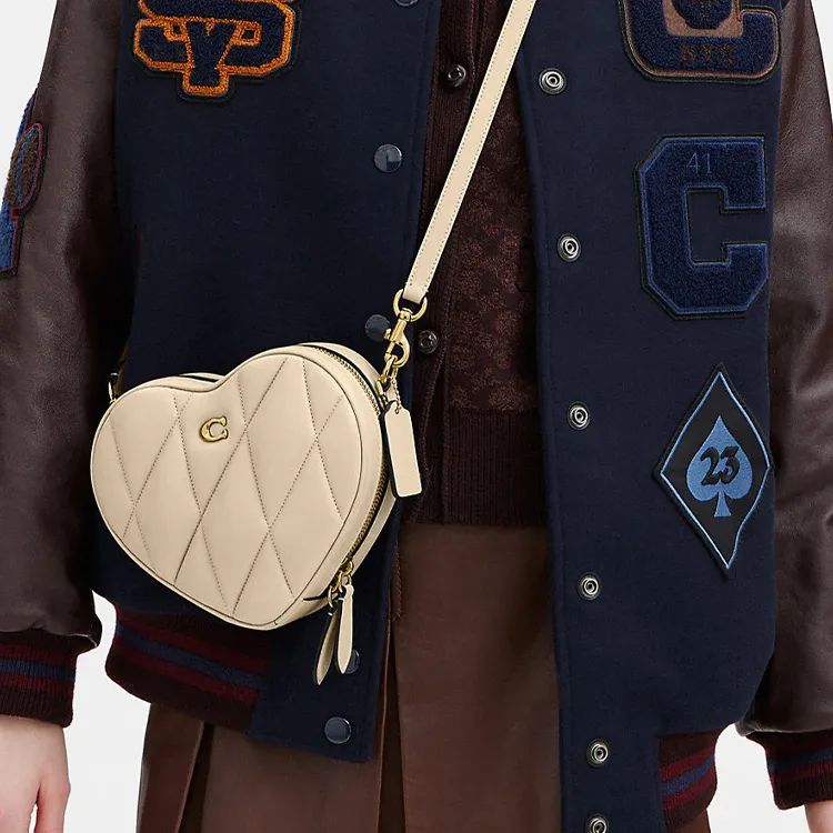 COACH Heart Quilted Leather Heart Bag, Shoulder Bag, Crossbody Bag Trumpets Women's Beige-4
