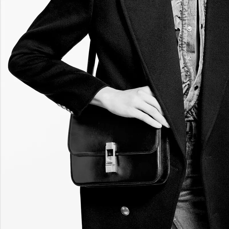 SAINT LAURENT Le Carre Shoulder Bags-6