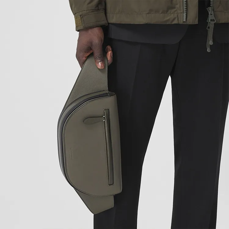 Burberry Fanny Packs-2