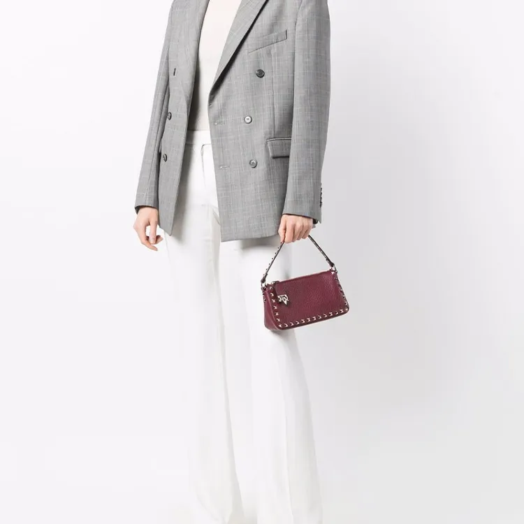 Valentino Rockstud Grained Cow Leather Shoulder Bag Women's Burgundy-4