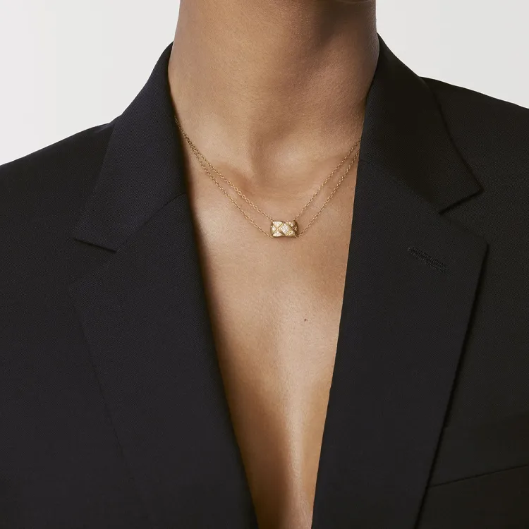 CHANEL 18K Gold Necklaces Women's-2