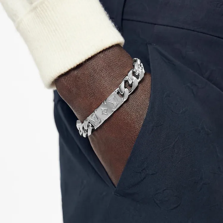 LOUIS VUITTON Monogram Chain Bracelet-4