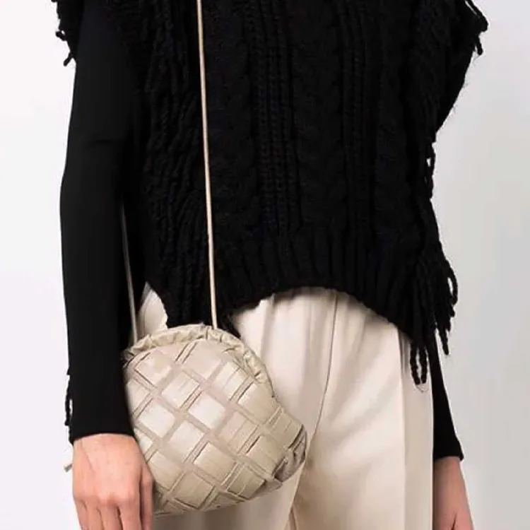 Furla Essential Clutches-2