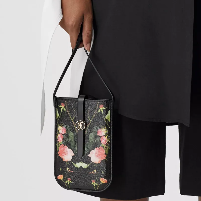 Burberry Canvas With Leather Trim Cell Phone Pouch Shoulder Bag Crossbody Bag Women's Black-7