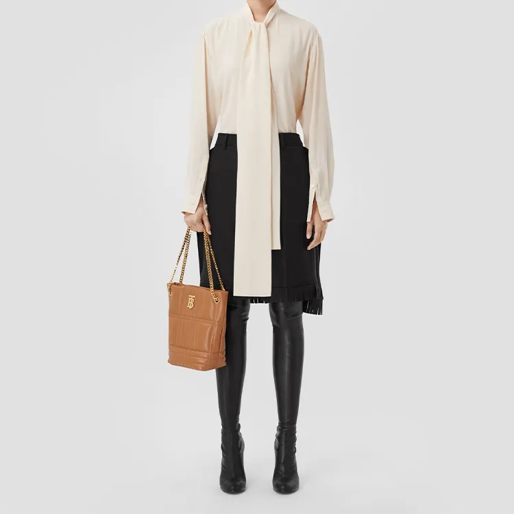 Burberry Quilted Leather Small Lola Bucket Bag Maple Brown/Gold tone-5