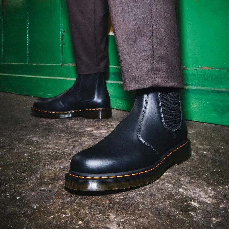 Dr. Martens 2976 Chelsea Leather Boots-6