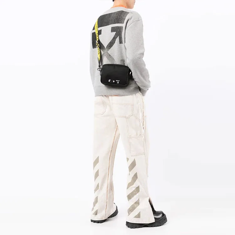 OFF WHITE Degrade Arrows Crewneck-3
