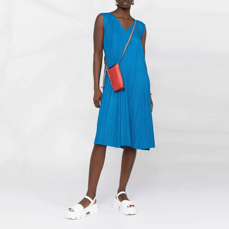 PLEATS PLEASE ISSEY MIYAKE Sleeveless Dresses Women's Blue-1