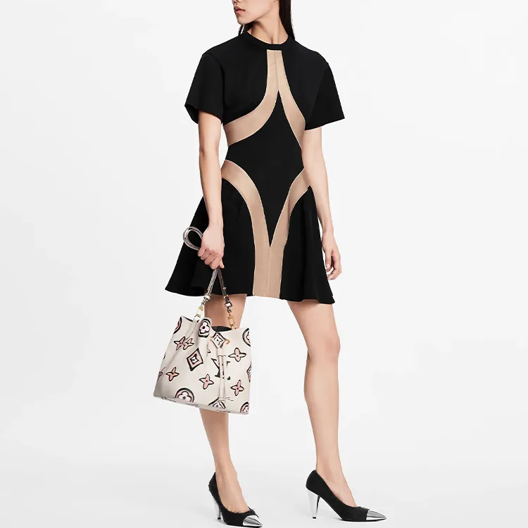 LOUIS VUITTON New Quarterly Products Of LV Short-Sleeved Dresses Women's Black-1