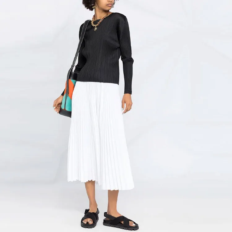 PLEATS PLEASE ISSEY MIYAKE Monthly Colors November Top-1