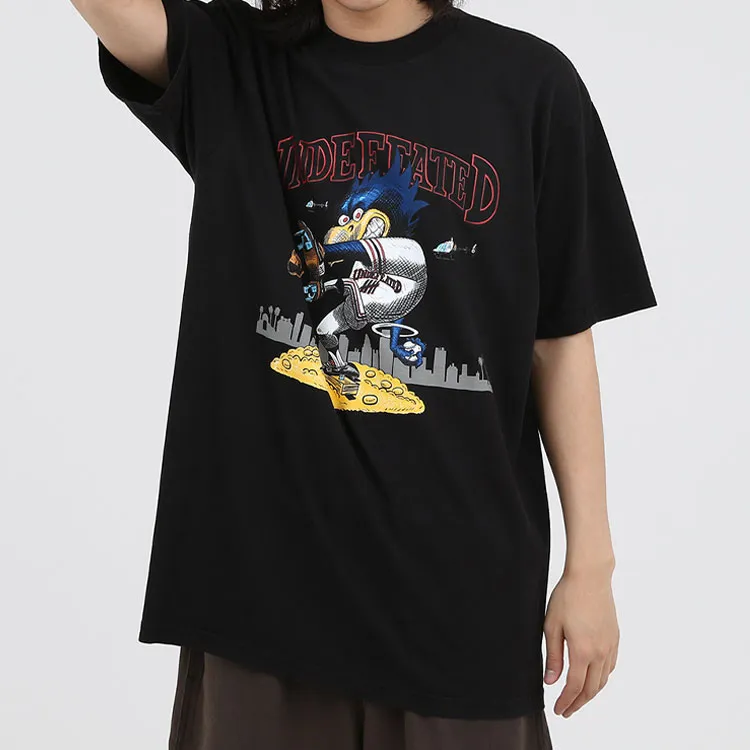 UNDEFEATED Straight T-Shirt Unisex-2