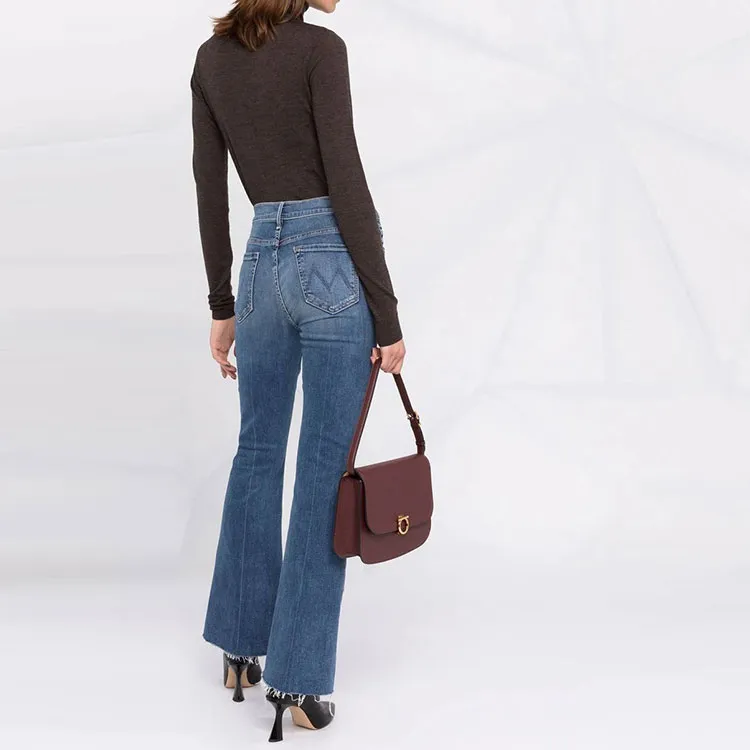 MOTHER The Weekender Fray Jeans-2