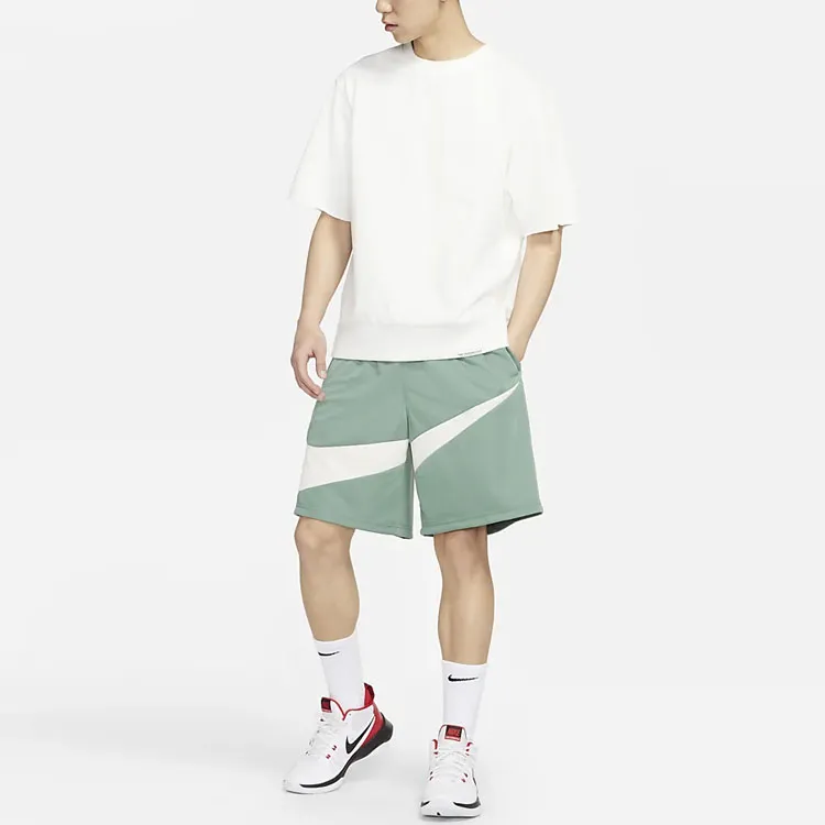 Nike Sports Shorts Men Dutch Green-1