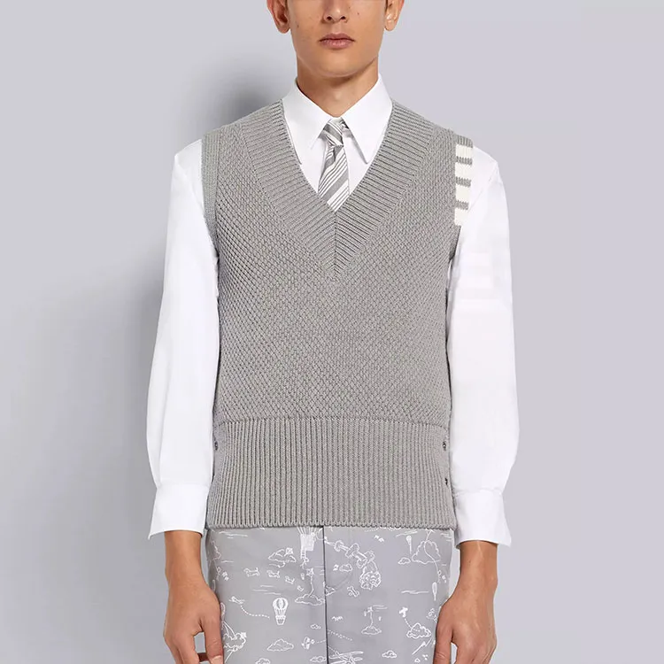 THOM BROWNE 4 Bar V neck Vest-1