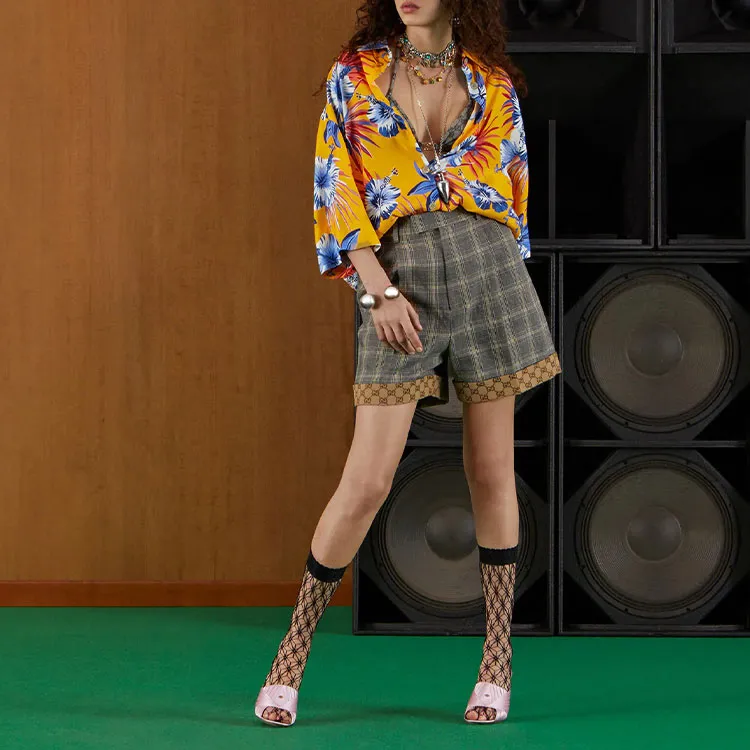 GUCCI Plaid Printed Linen And Wool Shorts Grey-3