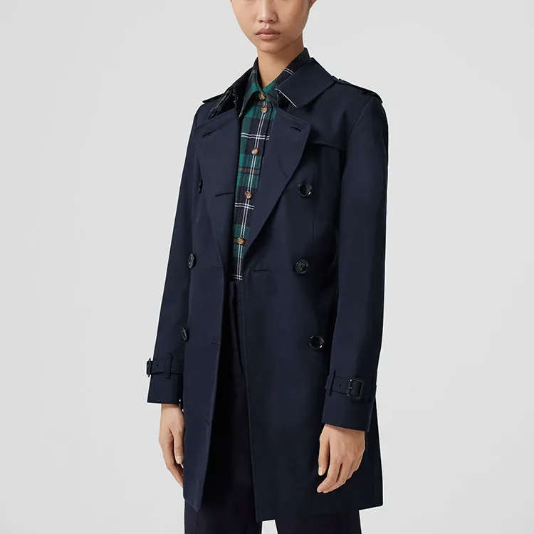 Burberry The Short Chelsea Heritage Belted Trench Coat-3