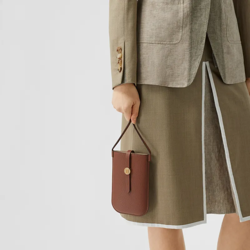 Burberry Grained Leather Cell Phone Pouch Shoulder Bag Crossbody Bag Unisex Tan-6