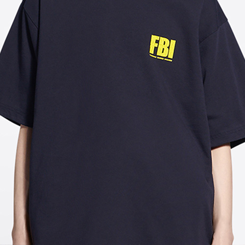 Tシャツ・カットソー *BALENCIAGA* Year of Tiger FBI Reversible Short Sleeve T-Shi 7260542ae8914b39bfba8e3c3d210c