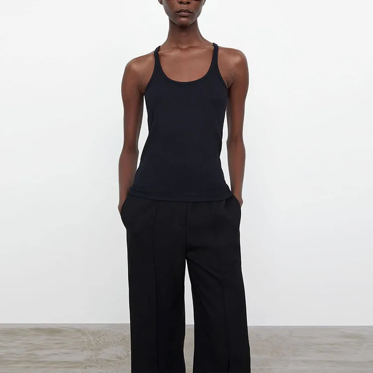 TOTEME Scoop-Neck Sleeveless Tank Top-3