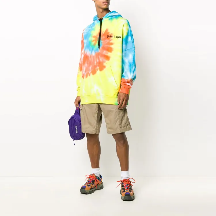 Carhartt WIP Side Logo Patch Shorts-1