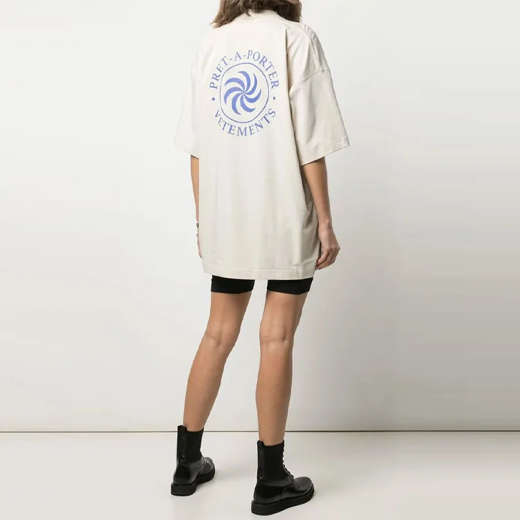 Vetements T-Shirts Women's Beige-1