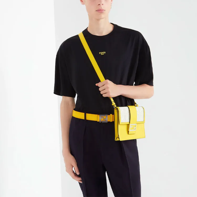 FENDI T Shirts Men Black-8
