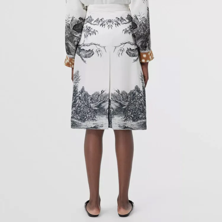 Burberry Casual Long Skirts Women's White-2
