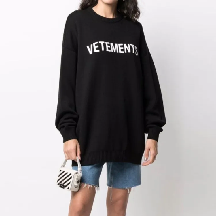 Vetements Sweaters Unisex Black-1