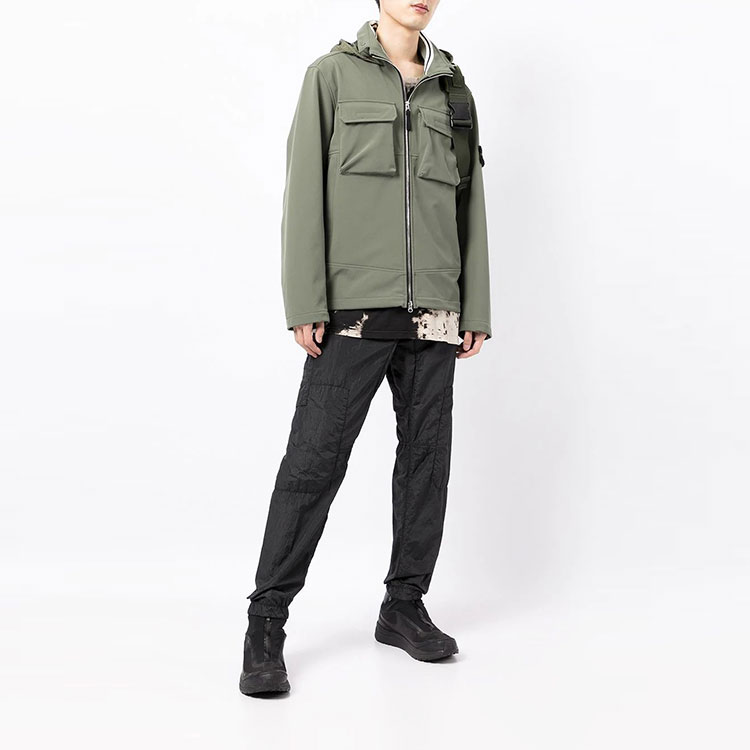 STONE ISLAND LIGHT SOFT SHELL-R SERIES SOFT SHELL Jackets STONE ISLAND LIGHT SOFT SHELL-R SERIES SOFT SHELL Jackets