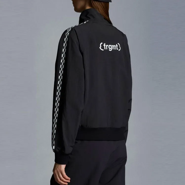 Junya Watanabe T-Shirt mit grafischem Print Weiß