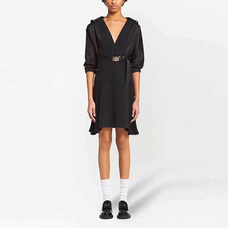 PRADA FW2 Long Sleeved Dress Women's Black-1
