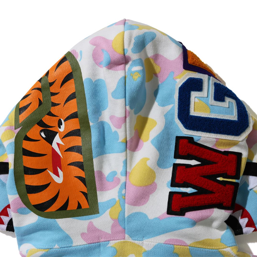 半額　NEW MULTI CAMO SHARK HOODIE ONEPIECE A BATHING APE BAPE KIDS NEW MULTI CAMO SHARK HOODIE ONEPIECE