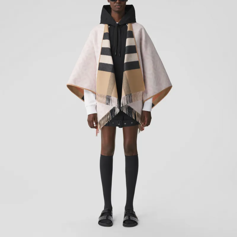Burberry FW22 Cloaks Women's Light Pink-1