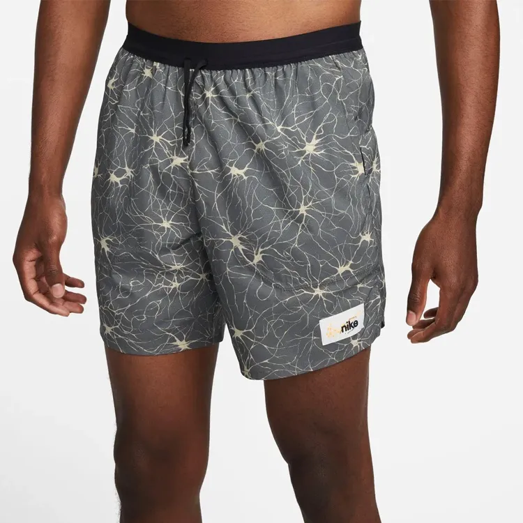 Nike Casual Shorts Men Gray-1