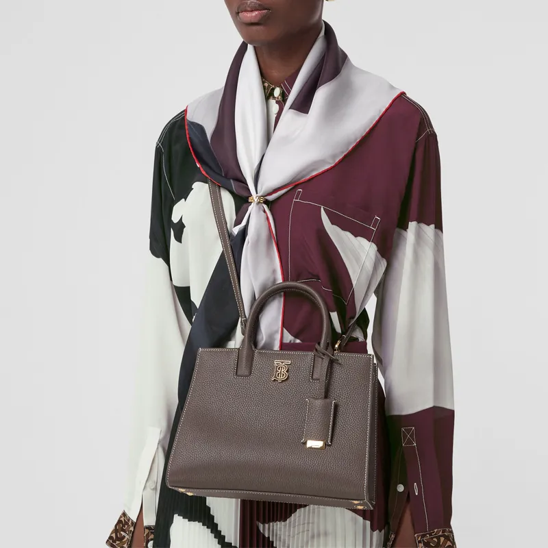 Burberry Cow Leather Shoulder Bag, Crossbody Bag, Handbag Mini Women's Dark Gray Brown-6