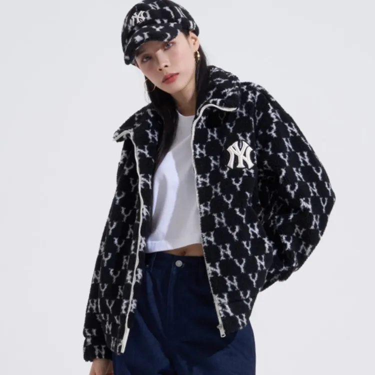 MLB Velvet Jackets Unisex Black-2