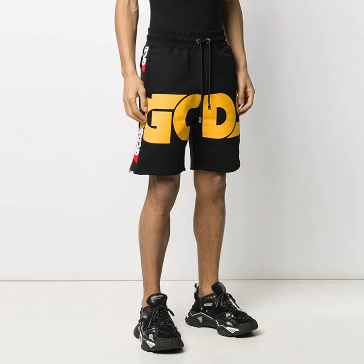 GCDS New Huge Logo Shorts-1