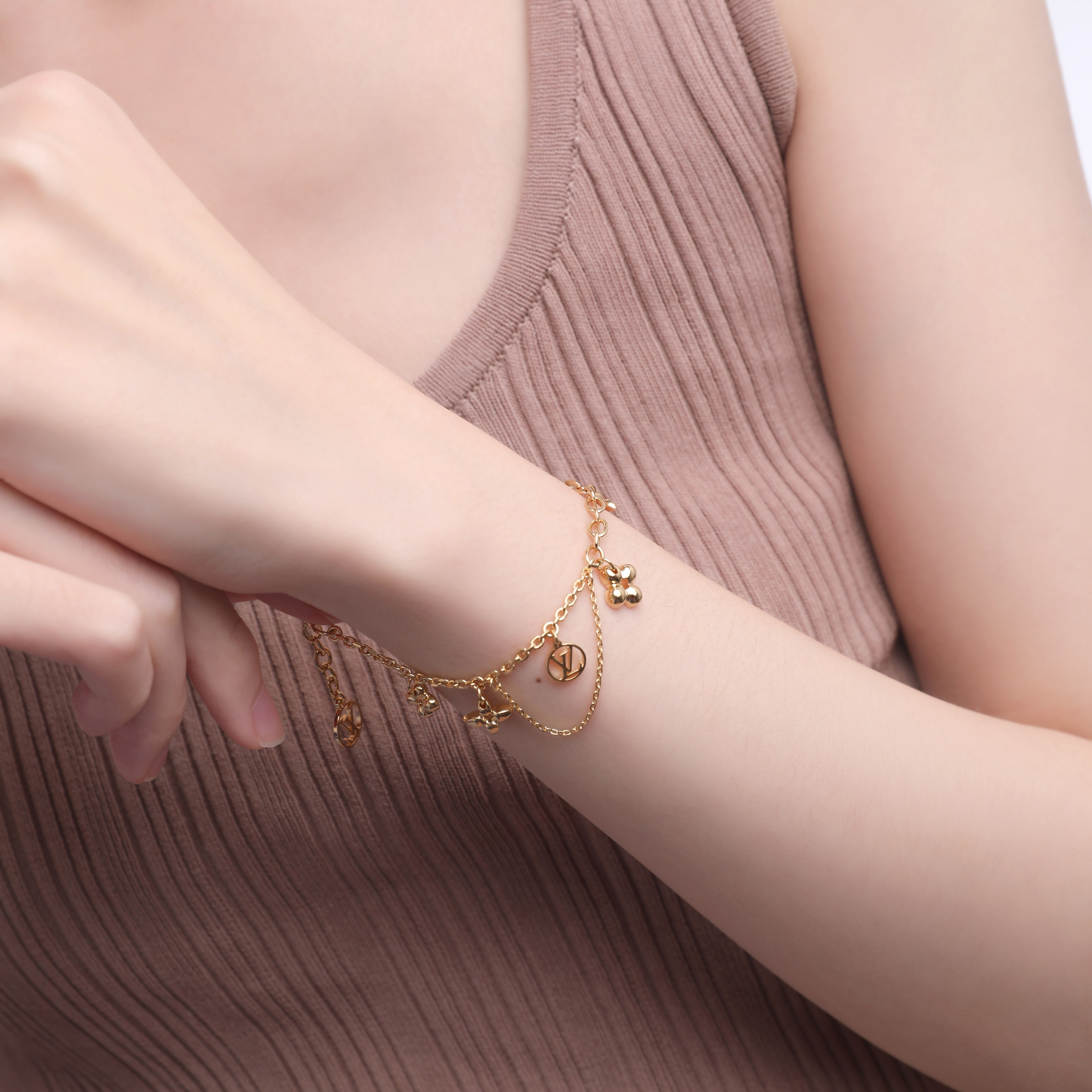 【オシャレ】Louis Vuitton★ブレスレット ブルーミング パール Blooming Pearls Bracelet S00 - Women - Fashion Jewelry