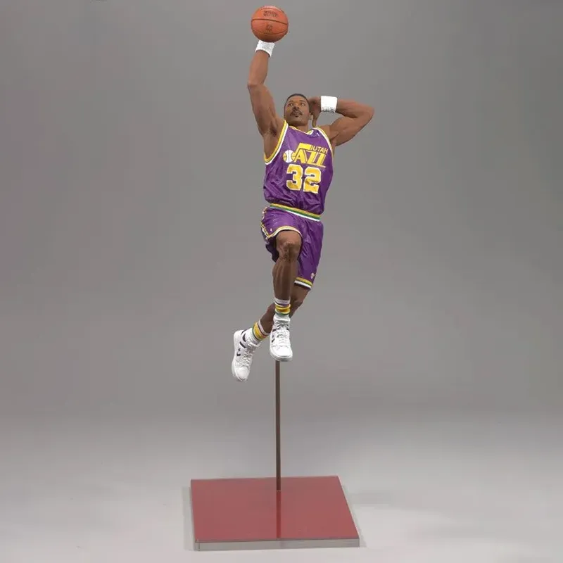 McFARLANE NBA Series NBA Star Character McFarland Legend Collection No. 5 Karl Malone Scale Figures-1